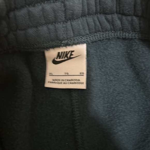 Dark blue/green Nike sweats open bottom - Picture 3 of 3